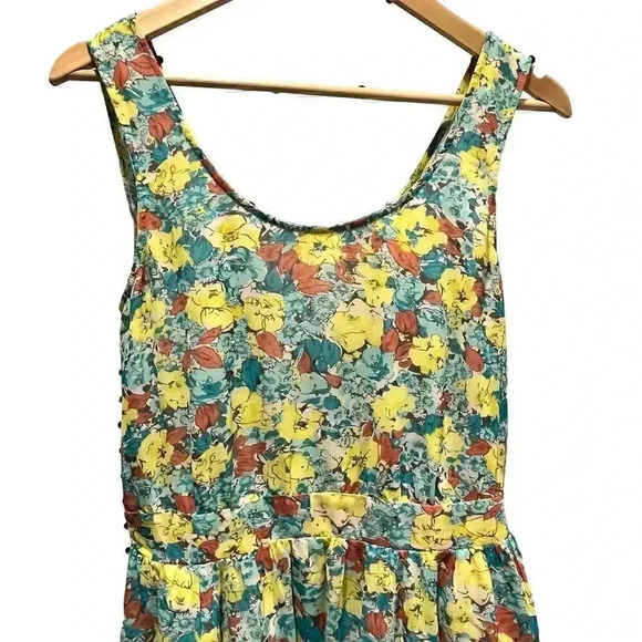BCBGMAXAZRIA Floral‎ Yellow, Blue, Orange Midi Short Sleeve Dress Medium - Picture 3 of 8